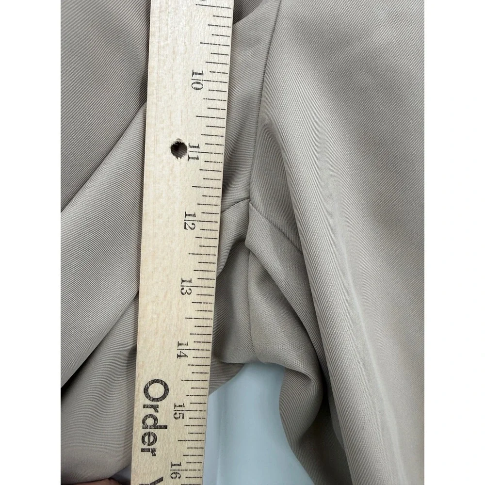 Peter Millar Shorts Mens 42‎ Tan Khaki Salem Golf Performance Classic Fit